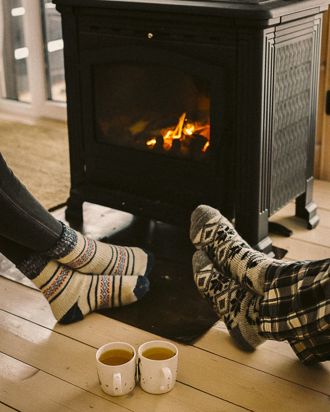 足は冷たいのに、顔は暑い！「冷えのぼせ」とは？原因と解決方法 Oak OFFICIAL STORE